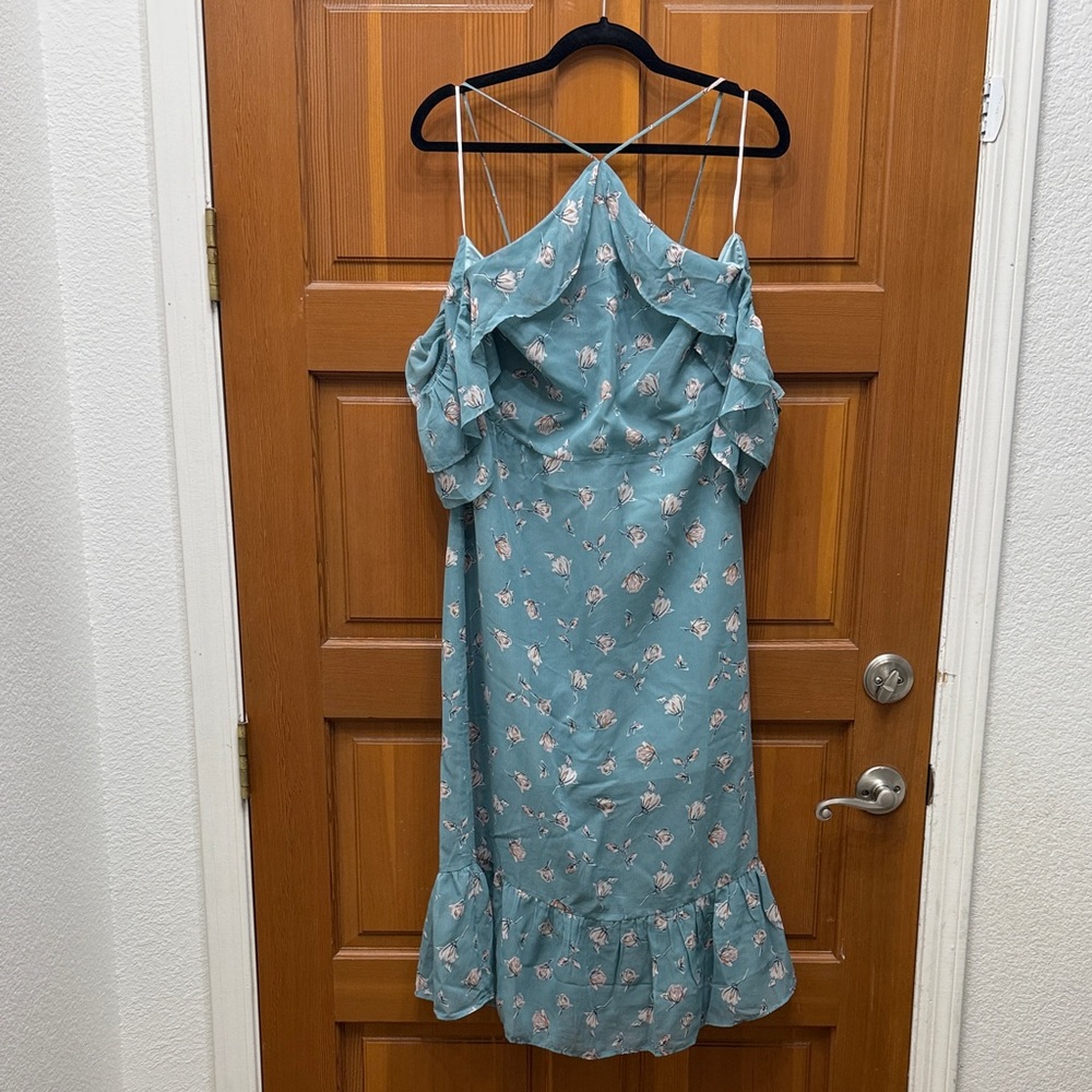 Lumiere Blue Floral Flutter Sleeve Midi Dress
